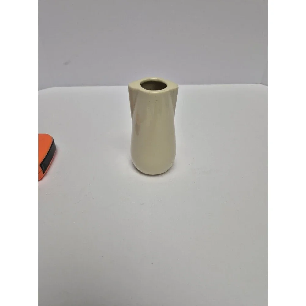 Vintage Shawnee USA Art Pottery Wheat Mini Vase 3 3/8